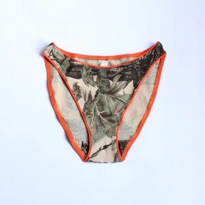 ARQ Camo/Hi-Vis Marianne Undies NWT